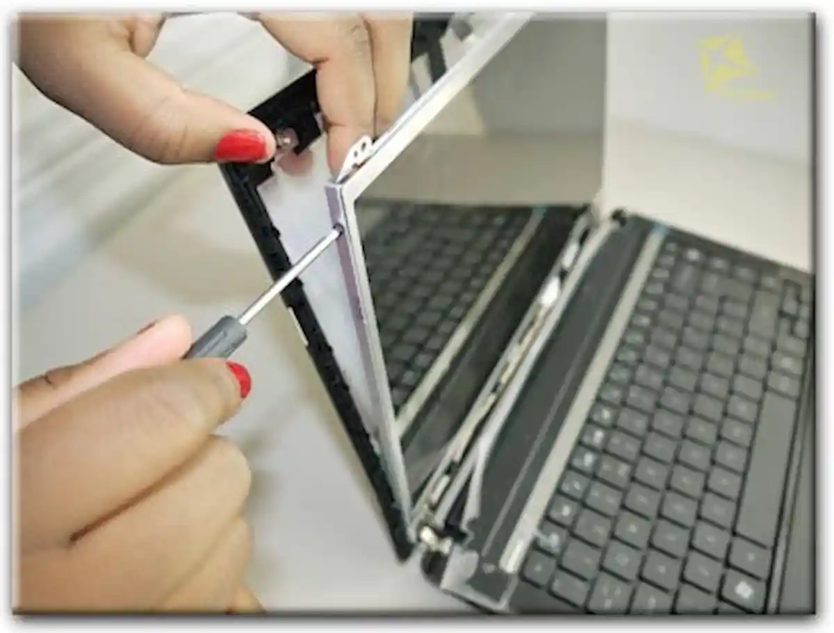 Замена экрана ноутбука Packard Bell в Нижнем Новгороде